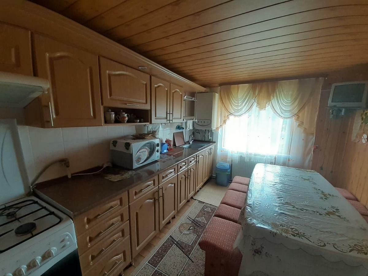 Hotel Kатруся à Yaremtche Extérieur photo